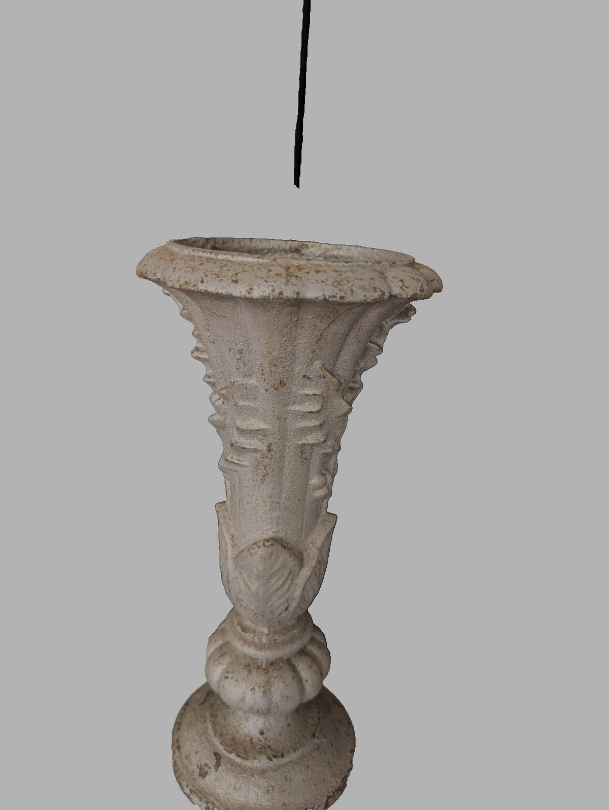 Vintage Verwitterte Gusseiserne Neoklassizistische Garten Blumen Vase