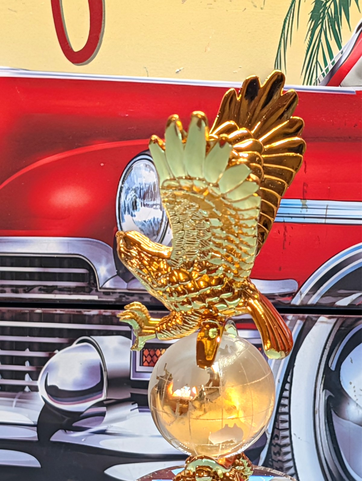 KRISTALL USZEICHNUNG AMERIKANISCHER ADLER MIT SOCKELGLAS UND BRONZE