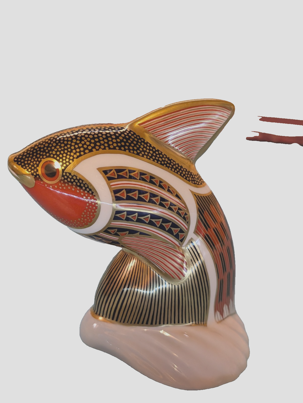 ROYAL CROWN DERBY PORZELLAN FISCH BRIEFBESCHWERER IM FORM EINES FISCHES TOP