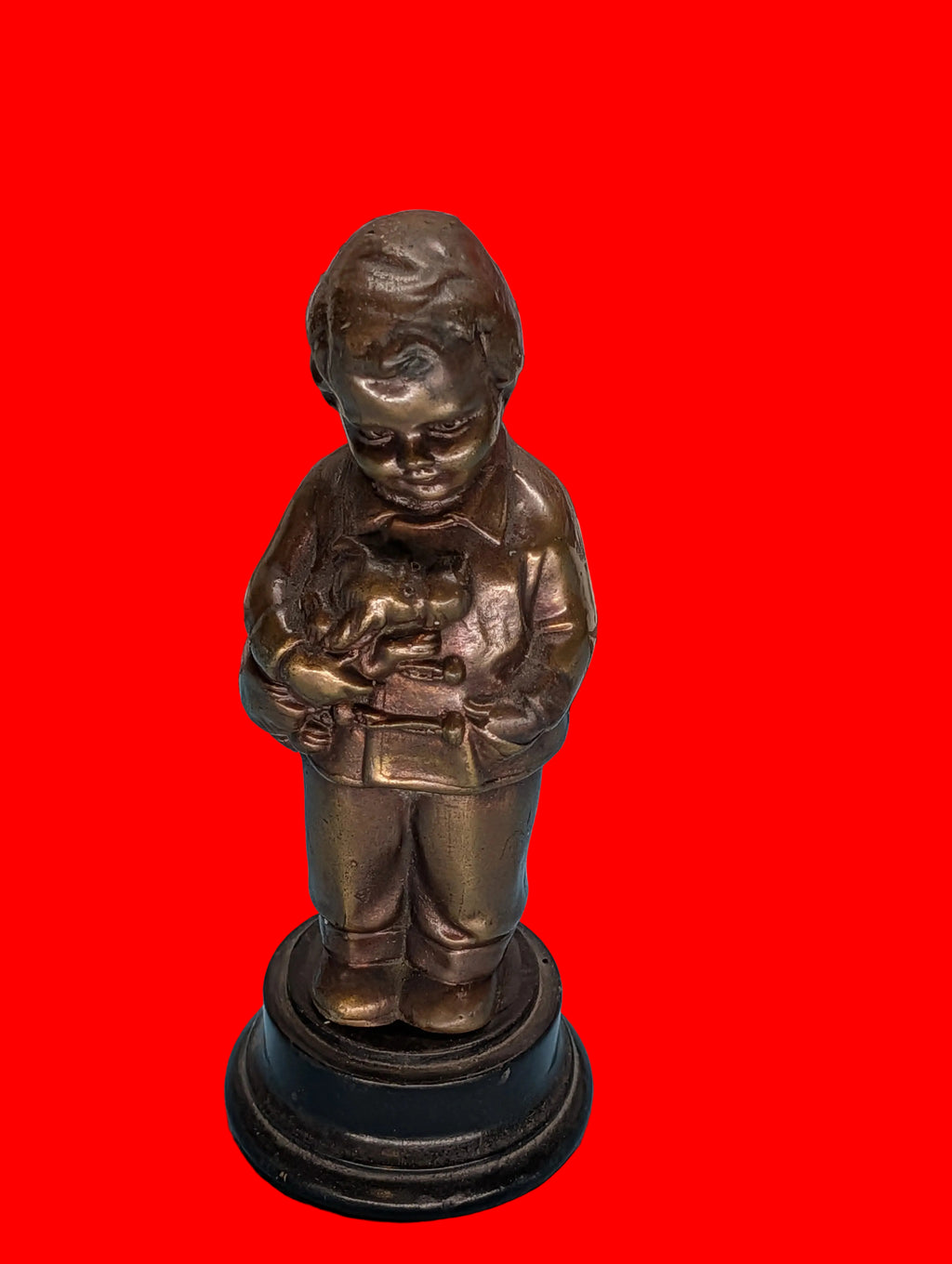 Antike Bronzefigur Junge auf Marmorsockel – Frankreich um 1800, 21 cm