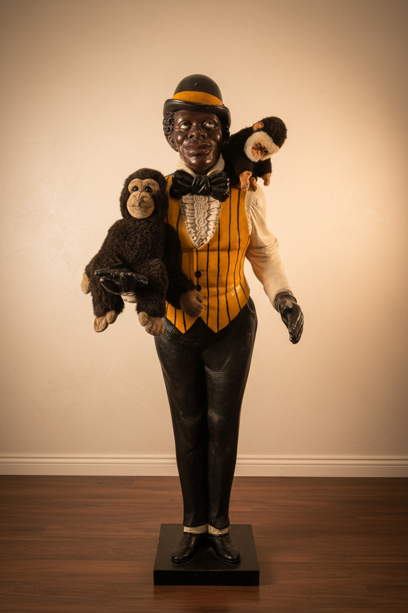 Lebensgrosse Jazz-Figur Hotel Boy Art Déco – 184 cm Kunstharz Skulptur, Vintage Deko