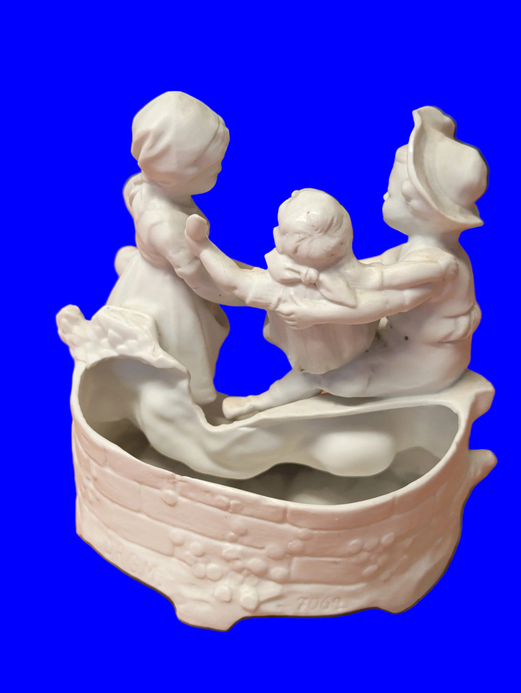 Antike Bisquit Porzellan Figurengruppe – 3 Spielende Kinder – 11 cm – 19./20. Jh.