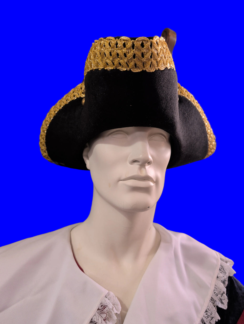 Antike Schaufensterpuppe – Musketier Kostüm, 185 cm, Sammlerstück