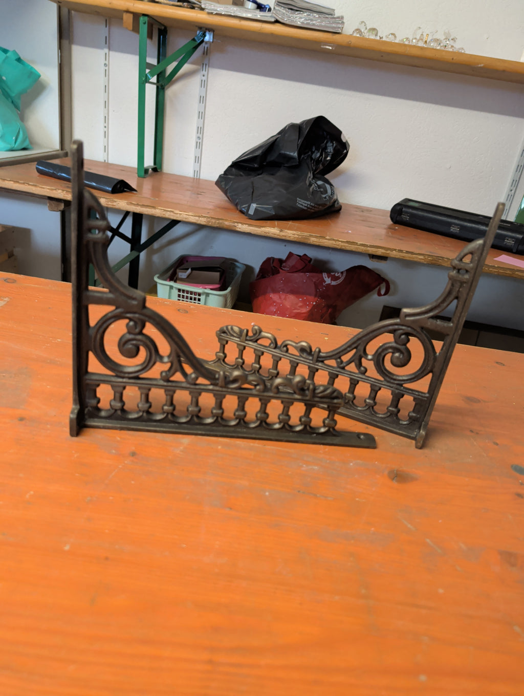 Bücherhalter Bronze – Antikes Buchstützen-Paar