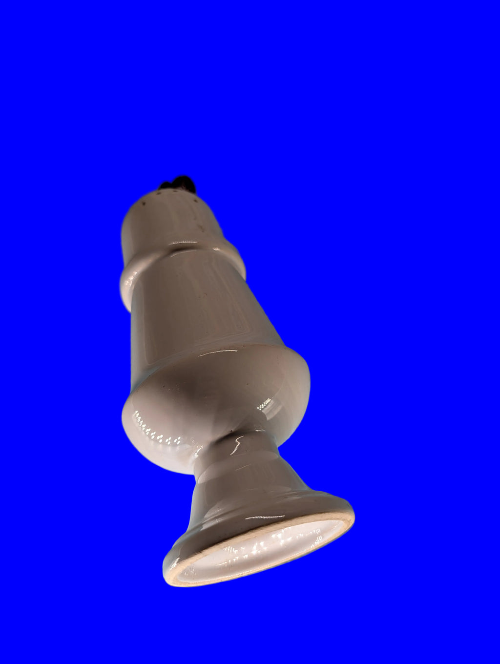 Salzstreuer – Dekorativer Tischstreuer, Höhe 16 cm