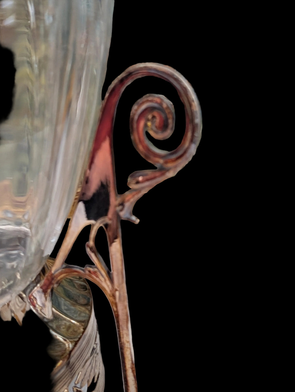 Glas-Amphore mit versilbertem Deckel