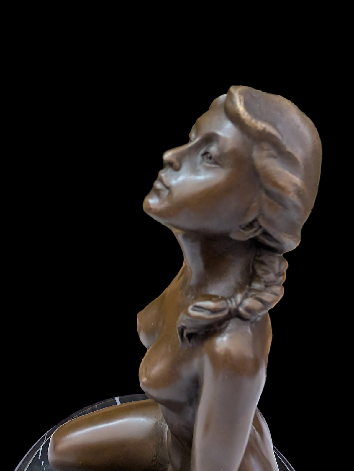 Bronzefigur Lady präsentiert ihre Schönheit – Top Skulptur, Sammlerstück