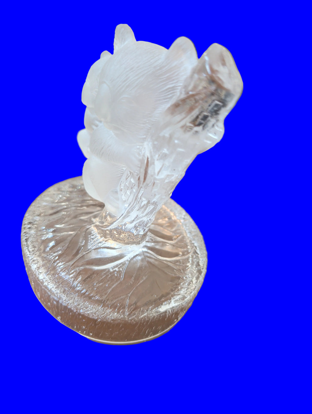 Glasfigur Bär aus Stammbaum – Handgefertigte Dekofigur, Höhe 17 cm