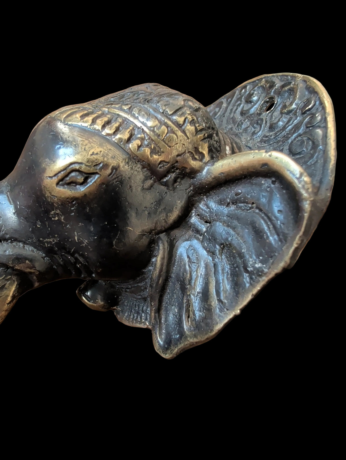 Elefant Kopf Kleiderhaken – Dekorativer Bronzehaken, Höhe 12 cm