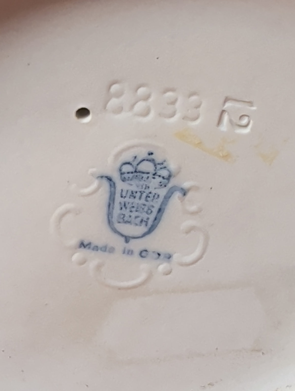 Antike Bisquit Porzellan Figur – Signiert & Gemarkt DDR – Vintage Sammlerstück