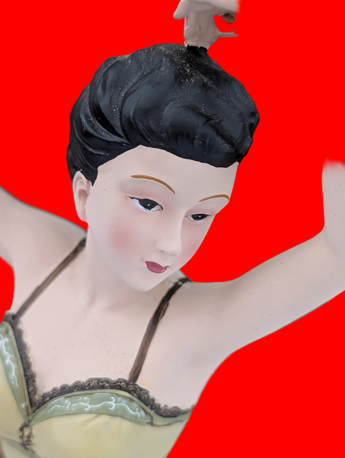 Badenixe im Badekleid – Sommerliche Figur, Sammlerstück