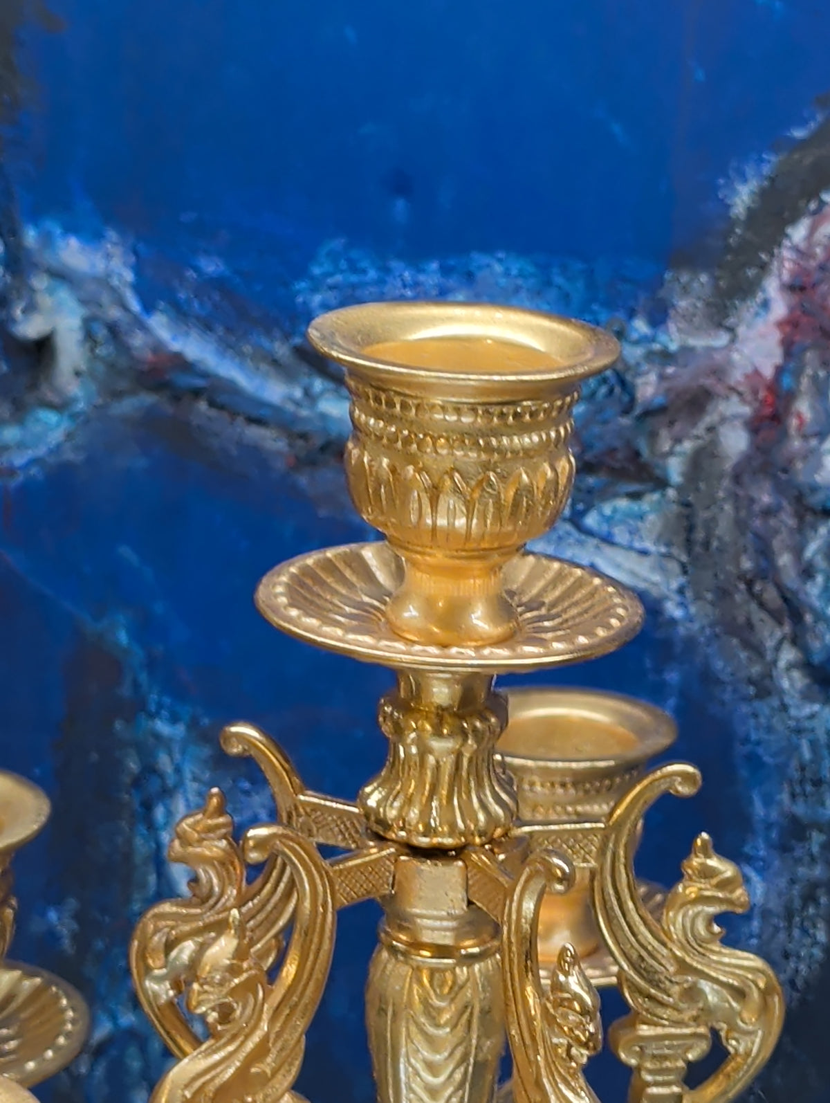 Antike Barock-Kandelaber Kerzenständer – Vergoldete Bronze mit Putten, 2er Set, 64 cm