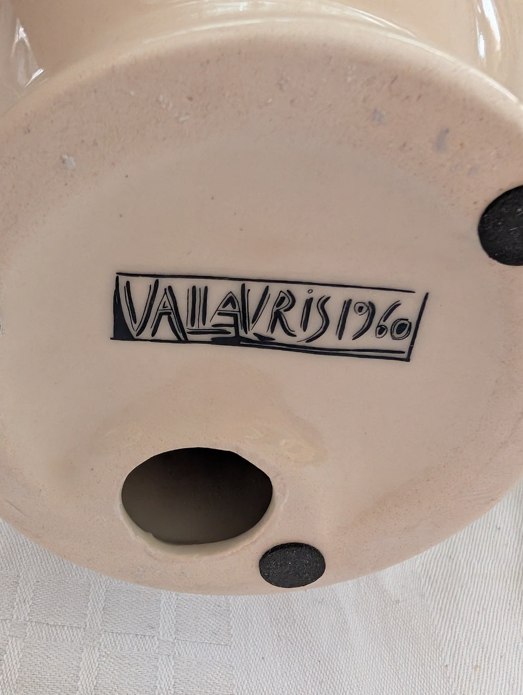 Dekorativer Aufsteller für Blumenvase – Skulptur-Podest