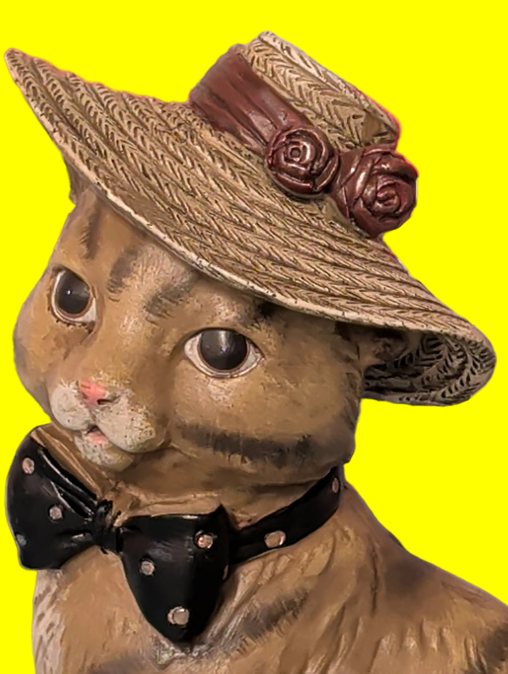 Katze mit Strohhut aus Kunststoff – Drinnen & Draussen, Liebhaberstück